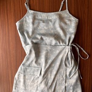 Urban Outfitters Women’s XSmall White and Blue Romper